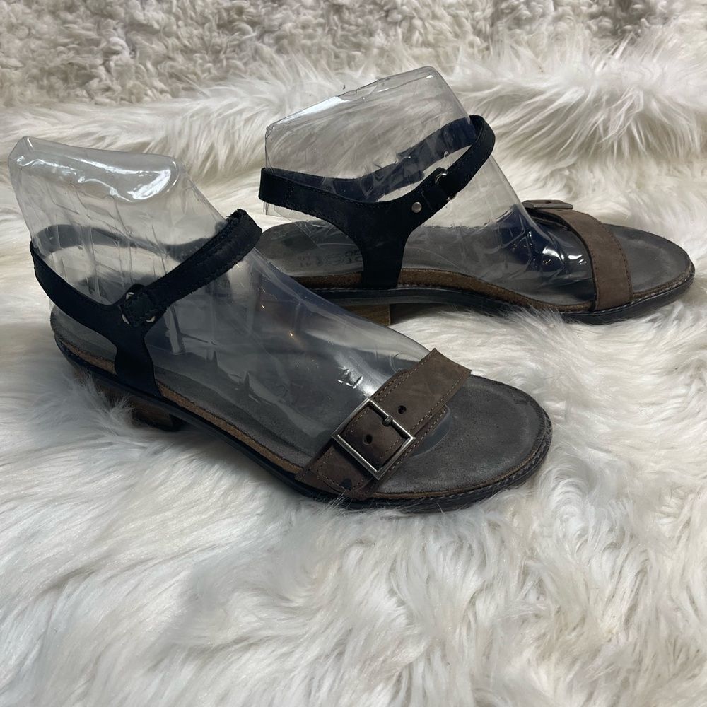 Naot Leather Buckle Brown and black ankle strap Sandal rubber soles Sizes EU